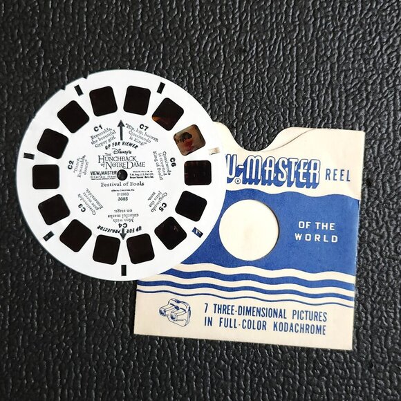 RETRO Hunchback of Notre Dame View Master Reel - Festival of Fools Disney - Picture 1 of 3